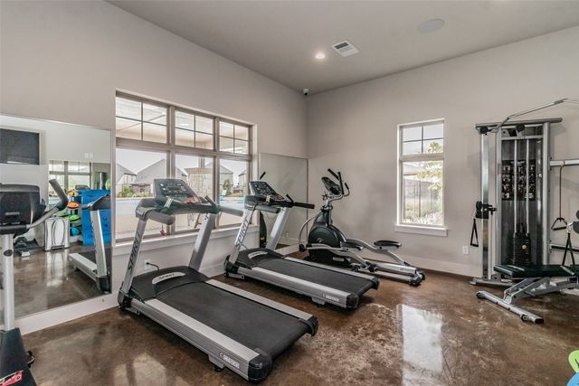 17736 Coralberry Drive, Dallas, TX 75252