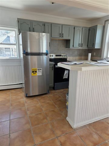 52 Bowdoin Street, Providence, RI 02909