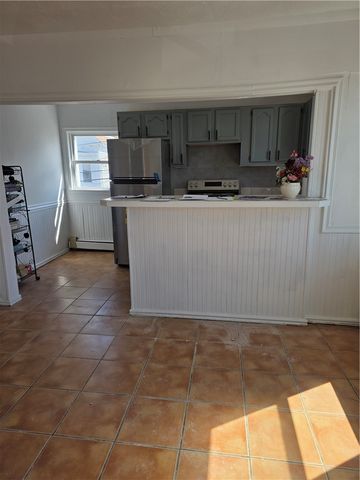 52 Bowdoin Street, Providence, RI 02909