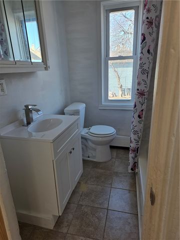 52 Bowdoin Street, Providence, RI 02909