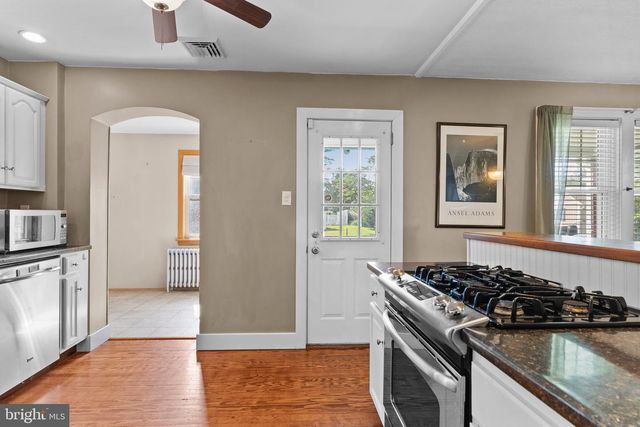 282 WALTON ST, Lemoyne, PA 17043