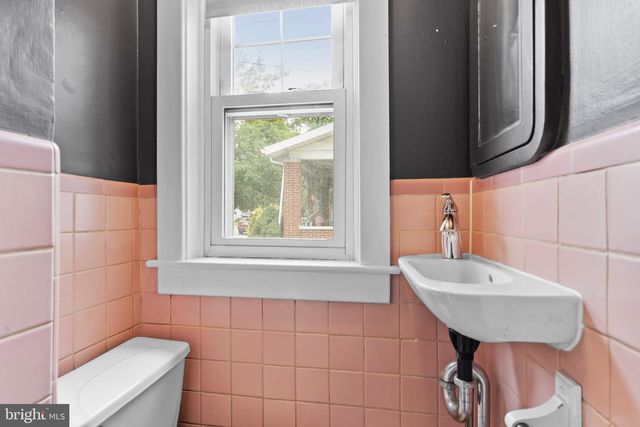 282 WALTON ST, Lemoyne, PA 17043