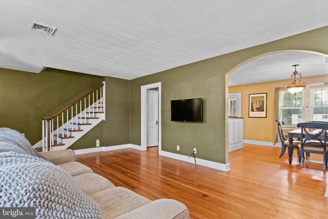 282 WALTON ST, Lemoyne, PA 17043