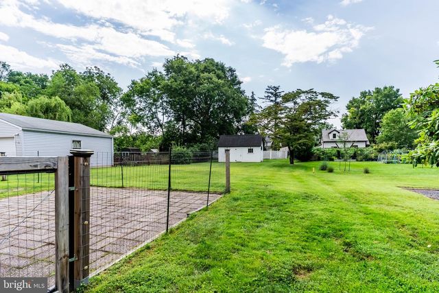 282 WALTON ST, Lemoyne, PA 17043
