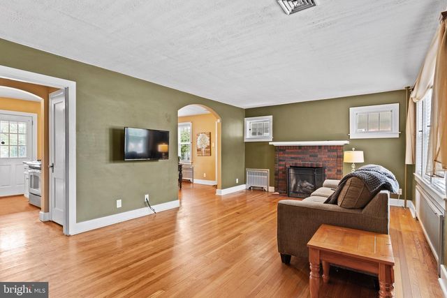 282 WALTON ST, Lemoyne, PA 17043