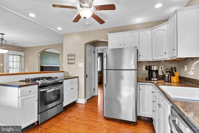 282 WALTON ST, Lemoyne, PA 17043