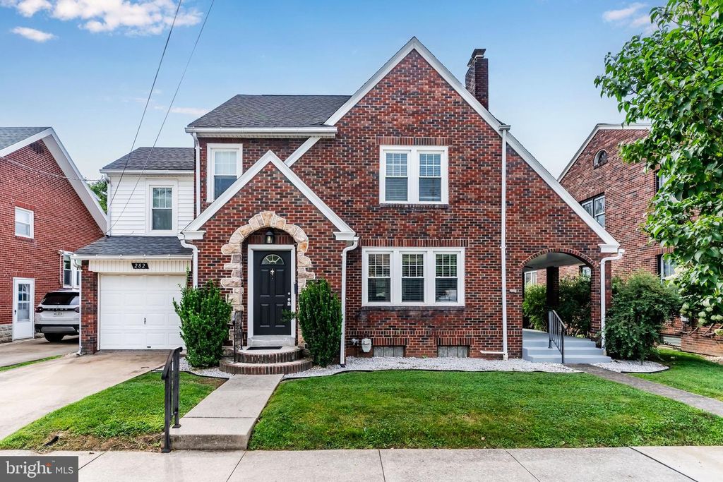 282 WALTON ST, Lemoyne, PA 17043