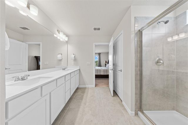 1667 DELIGHTFUL DRIVE, Davenport, FL 33896