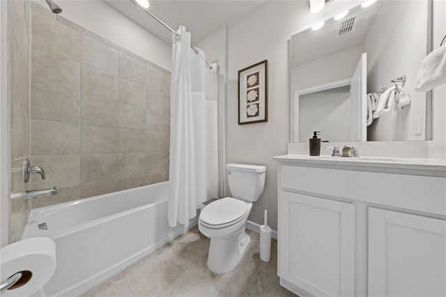 1667 DELIGHTFUL DRIVE, Davenport, FL 33896