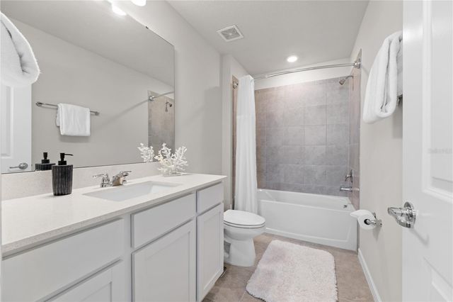 1667 DELIGHTFUL DRIVE, Davenport, FL 33896