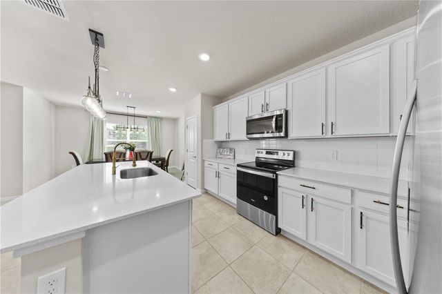 1667 DELIGHTFUL DRIVE, Davenport, FL 33896