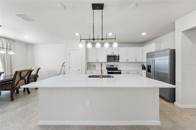 1667 DELIGHTFUL DRIVE, Davenport, FL 33896