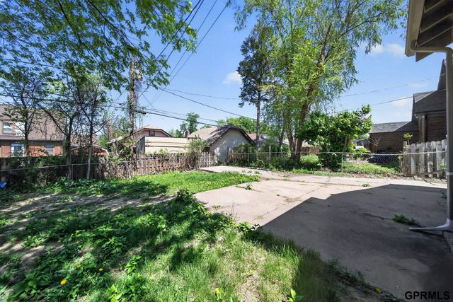 2880 Read Street, Omaha, NE 68112