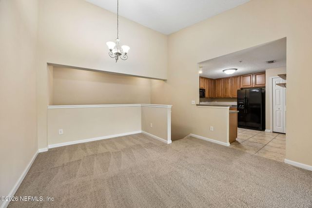 7055 DEER LODGE Circle 106, Jacksonville, FL 32256