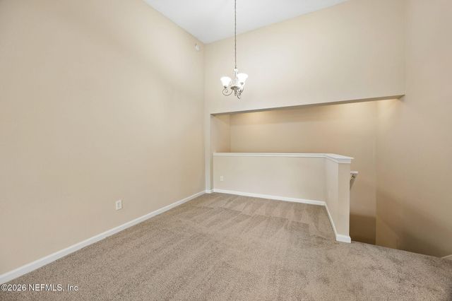 7055 DEER LODGE Circle 106, Jacksonville, FL 32256