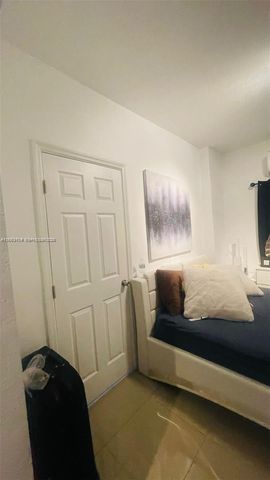 876 SW 2nd Street, Miami, FL 33130
