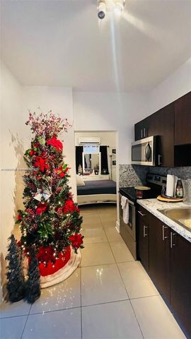 876 SW 2nd Street, Miami, FL 33130