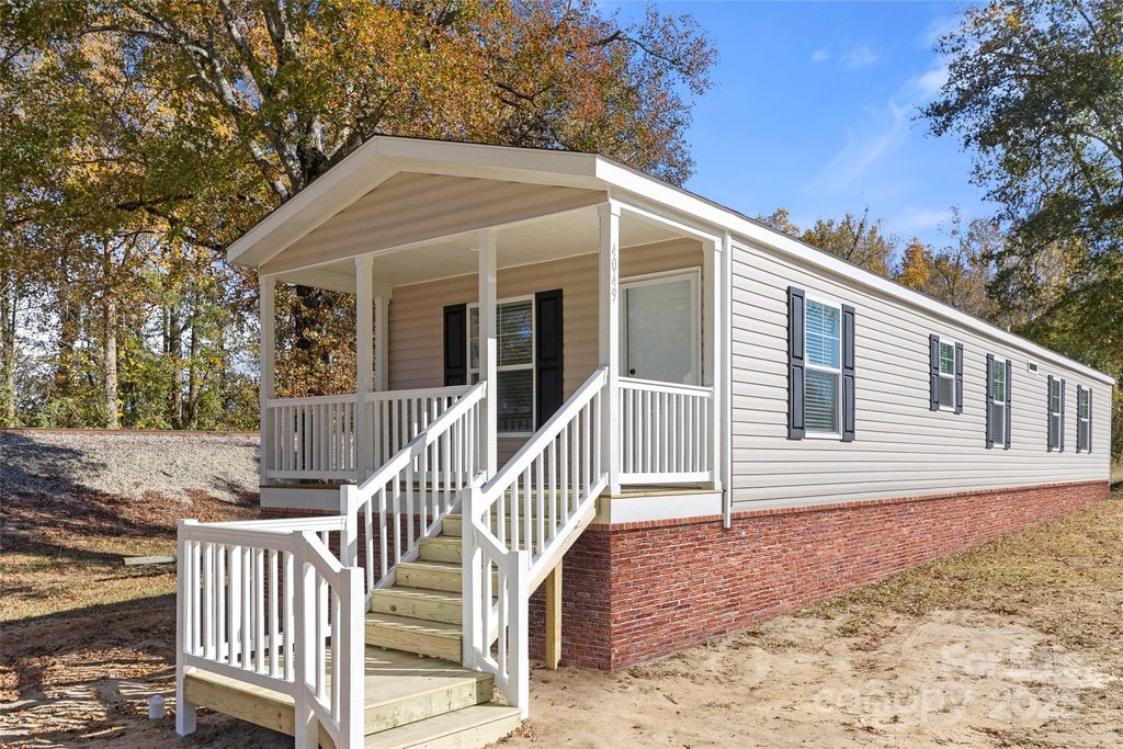 4049 Old Camden Highway, Heath Springs, SC 29058