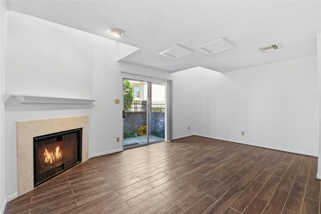 3100 Jeanetta Street 612, Houston, TX 77063