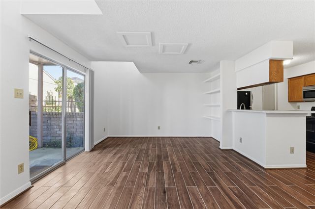 3100 Jeanetta Street 612, Houston, TX 77063