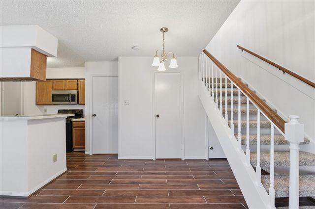 3100 Jeanetta Street 612, Houston, TX 77063