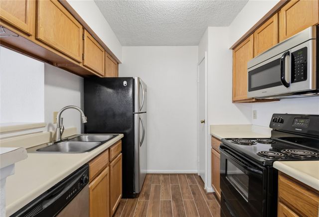 3100 Jeanetta Street 612, Houston, TX 77063