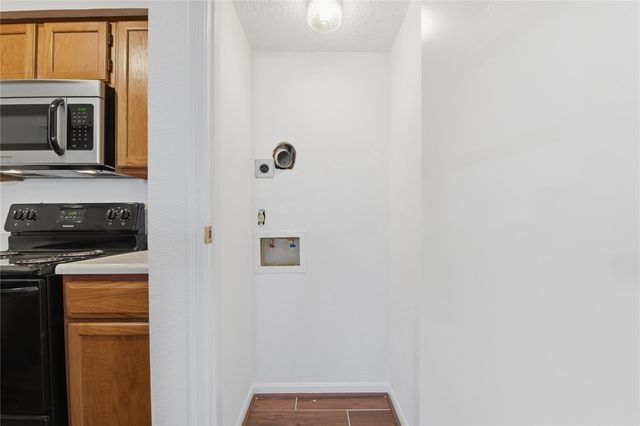 3100 Jeanetta Street 612, Houston, TX 77063