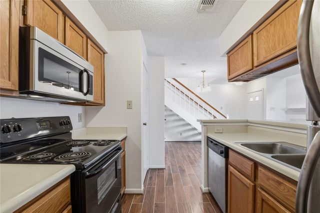 3100 Jeanetta Street 612, Houston, TX 77063