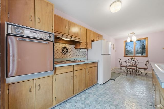 36 Pamela Drive, Cheektowaga, NY 14043