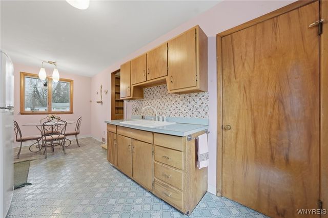 36 Pamela Drive, Cheektowaga, NY 14043