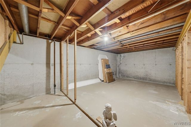 36 Pamela Drive, Cheektowaga, NY 14043