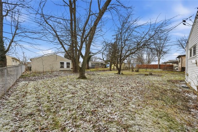 36 Pamela Drive, Cheektowaga, NY 14043