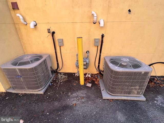 1080 MAPLE AVE, Cherry Hill, NJ 08002