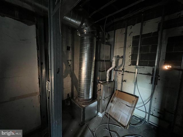 1080 MAPLE AVE, Cherry Hill, NJ 08002