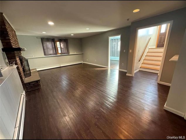 11 Central Avenue, New City, NY 10956