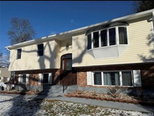 11 Central Avenue, New City, NY 10956