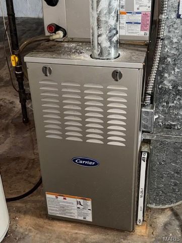 10746 Glen Garry Road, St Louis, MO 63137