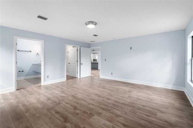 6840 NW 111TH LANE, Alachua, FL 32615