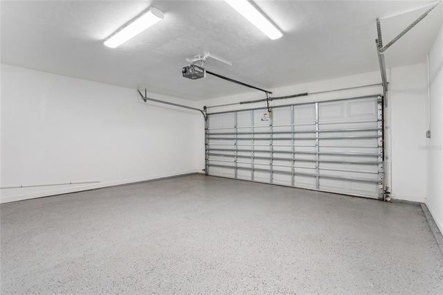 6840 NW 111TH LANE, Alachua, FL 32615