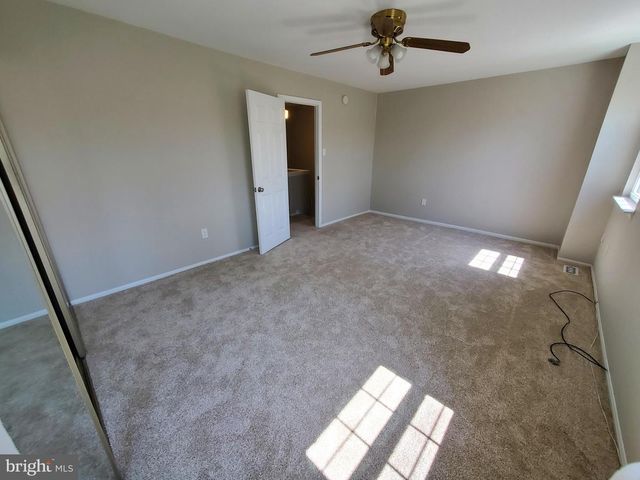 423 SAW MILL CT, Norristown, PA 19401