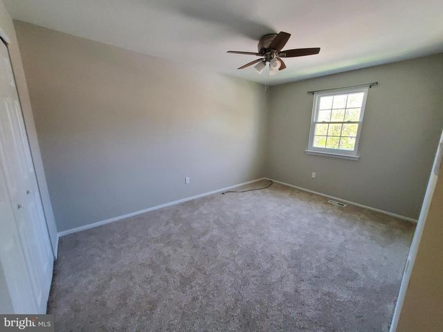 423 SAW MILL CT, Norristown, PA 19401