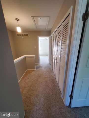 423 SAW MILL CT, Norristown, PA 19401