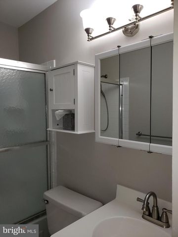 423 SAW MILL CT, Norristown, PA 19401