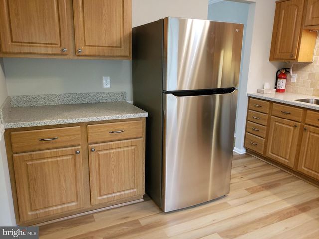 423 SAW MILL CT, Norristown, PA 19401