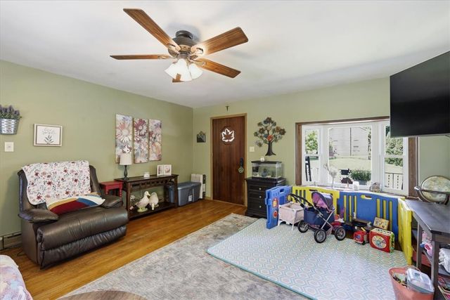 6409 4th Avenue, Lower Mt Bethel Twp, PA 18013