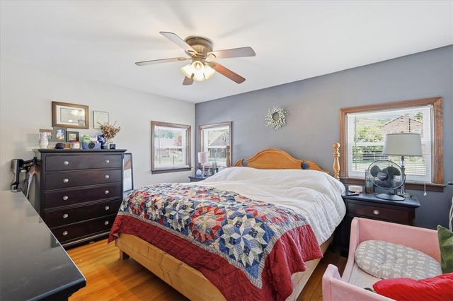 6409 4th Avenue, Lower Mt Bethel Twp, PA 18013