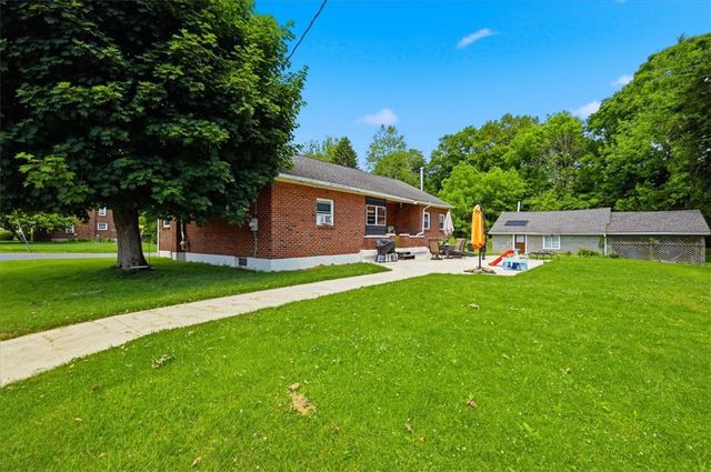6409 4th Avenue, Lower Mt Bethel Twp, PA 18013