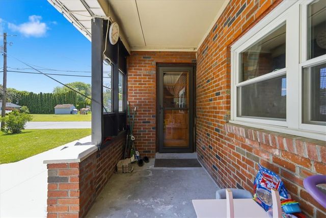 6409 4th Avenue, Lower Mt Bethel Twp, PA 18013