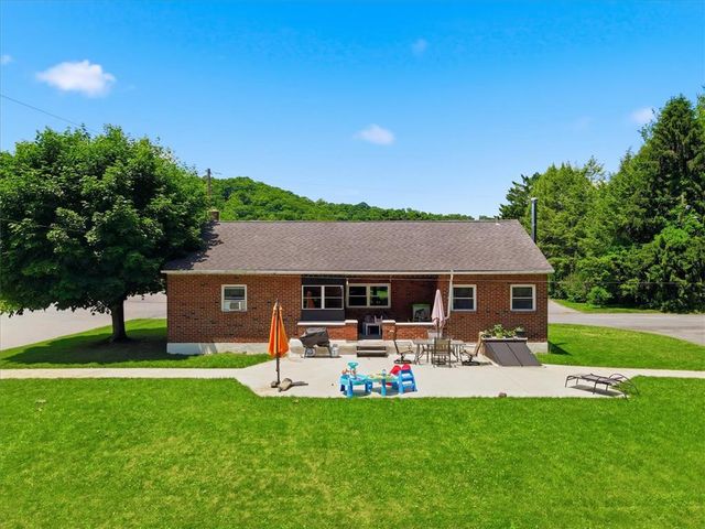 6409 4th Avenue, Lower Mt Bethel Twp, PA 18013