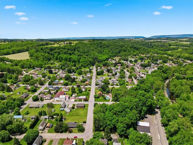6409 4th Avenue, Lower Mt Bethel Twp, PA 18013